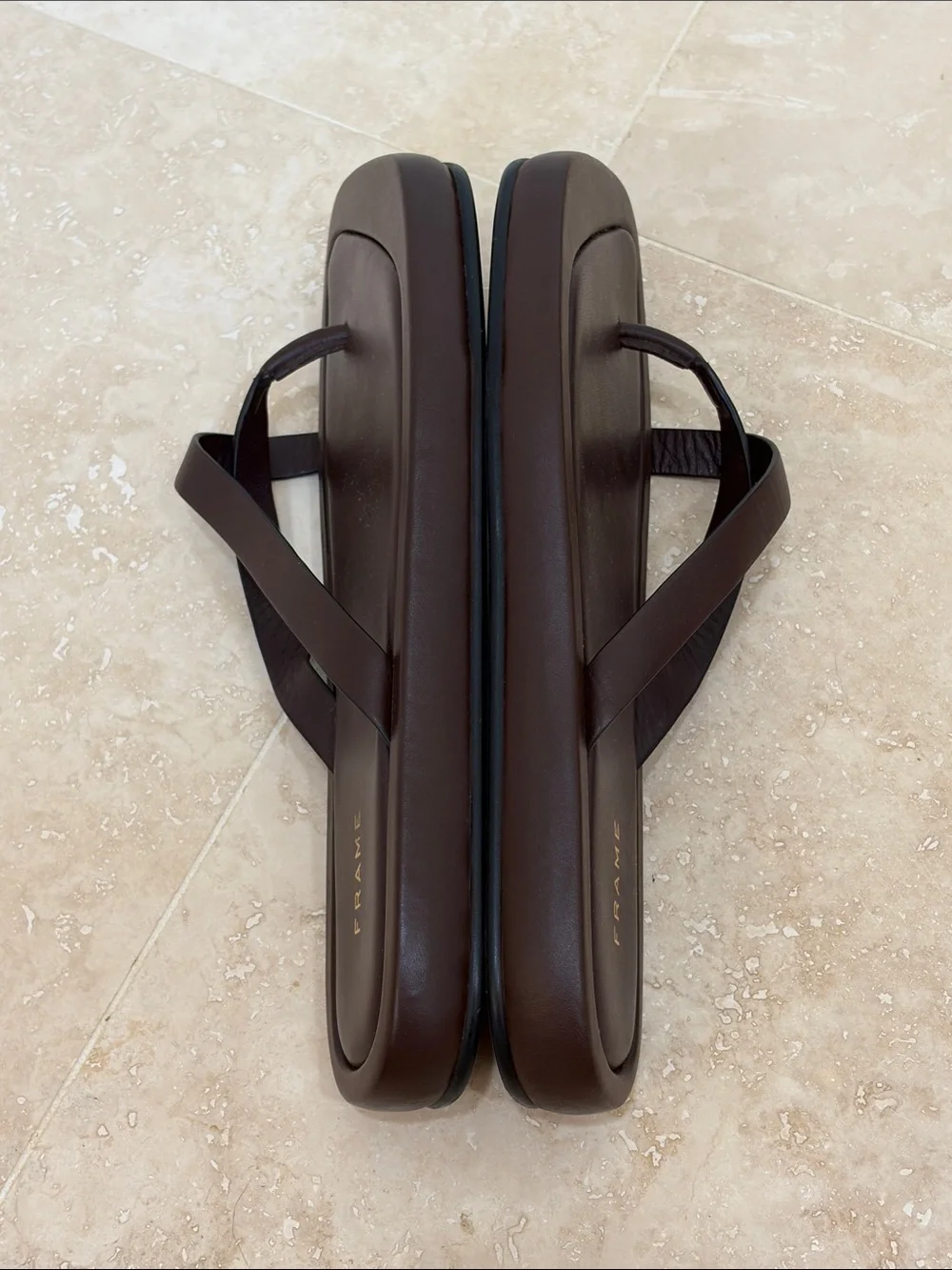 Frame Le Montauk Chocolate Brown Leather Cross Sandals Size 38